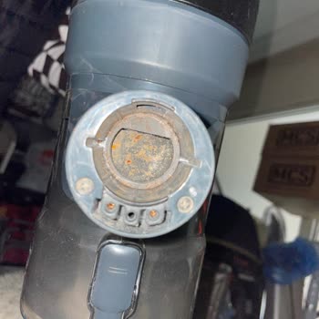 Karaca Servisten Farklı Gelen Süpürge!