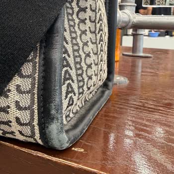 Marc Jacobs Çantada Kısa Sürede Deri Soyulması Ve İade Talebim Reddedildi