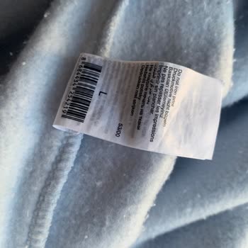 Mavi Sweatshirt İlk Yıkamada Aşırı Tüy Döküyor, İade Talebim Var