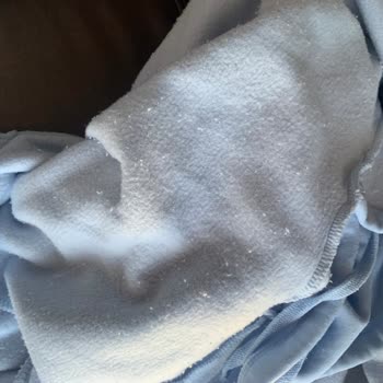 Mavi Sweatshirt İlk Yıkamada Aşırı Tüy Döküyor, İade Talebim Var