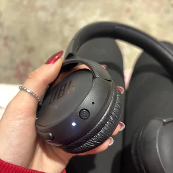 JBL Kulaklığım Kısa Sürede Arızalandı, Çözüm Bekliyorum