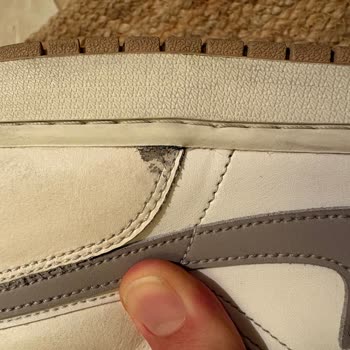 Kısa Sürede Deforme Olan Ayakkabı Ve Sportinn'den Yetersiz Müşteri Desteği