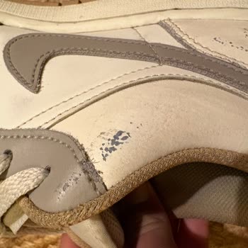 Kısa Sürede Deforme Olan Ayakkabı Ve Sportinn'den Yetersiz Müşteri Desteği