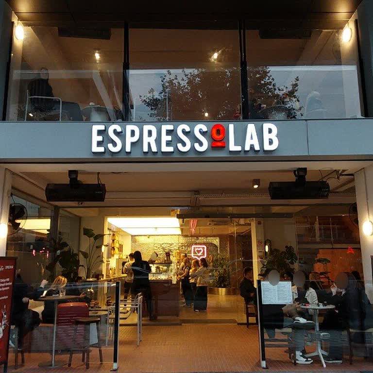 Espressolab Şubesinde Müşteriye Uygunsuz Davranış Ve Küçük Düşürülme Hissi