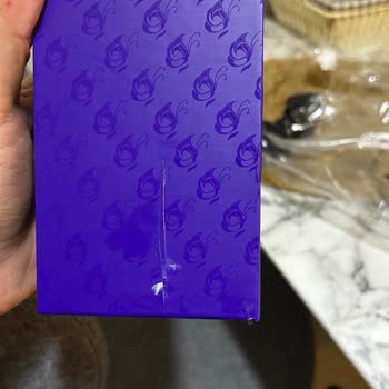 Koleksiyonluk Parfüm Hasarlı Ve Batch Kodu Kayıtsız Geldi, Güvenim Sarsıldı