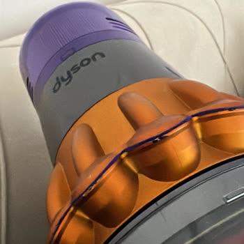 Dyson V15 Hem Arızalı Hem Serviste Mağduriyet Yaşattı!