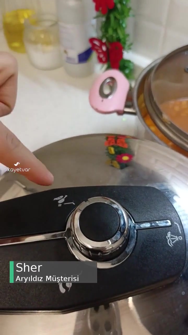 Aryıldız Düdüklü Tencere Easy Quick videonun kapak resmi