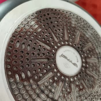 Evren Mutfak Eşyaları Krep Tavasının Tabanı Ayrıldı