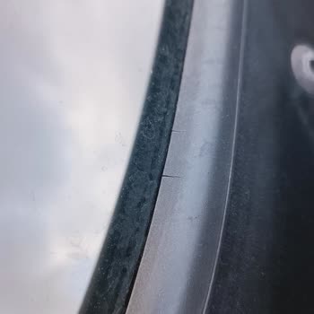 BMW F20 Ön Cam Fitilindeki Kronik Sorun Nedeniyle Hayal Kırıklığı