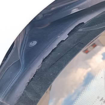 BMW F20 Ön Cam Fitilindeki Kronik Sorun Nedeniyle Hayal Kırıklığı