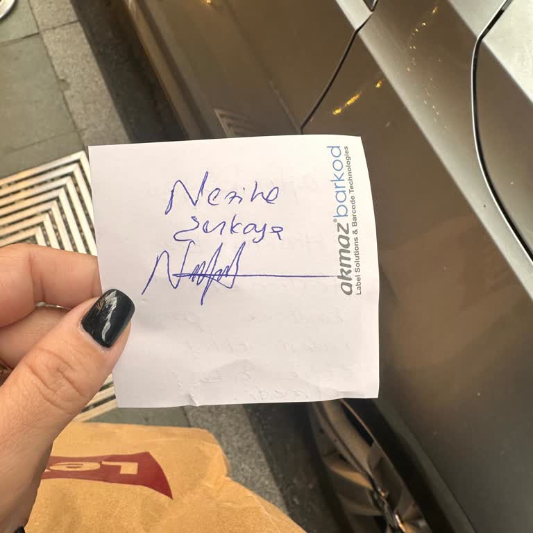 Kusurlu Ürün Ve Mağazada Saygısız Personel Deneyimi