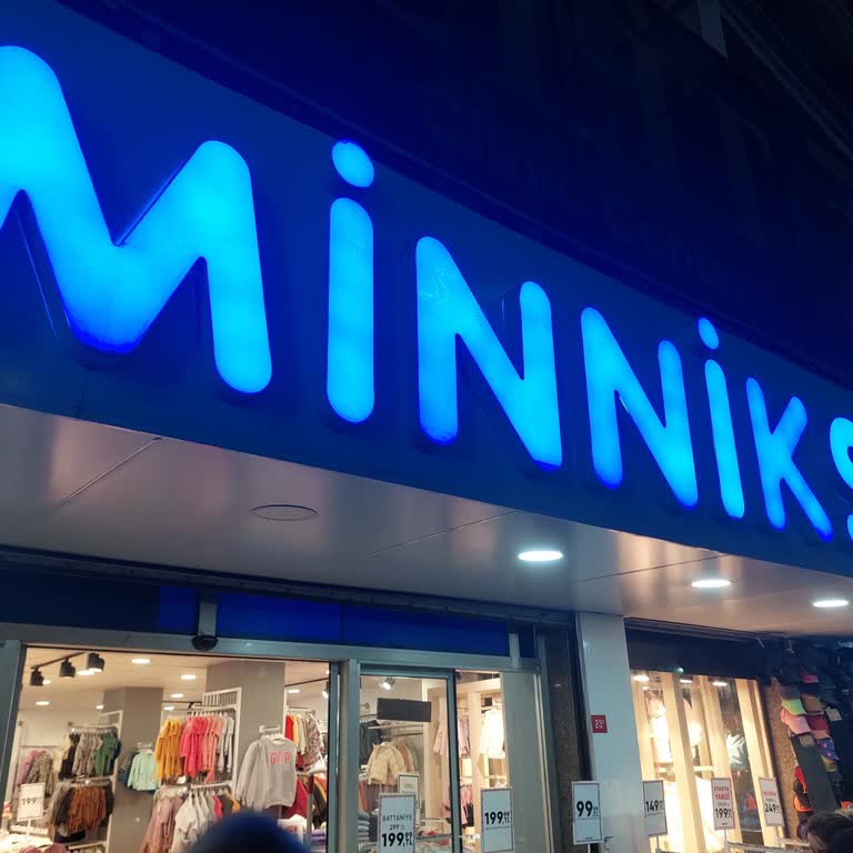 Minniks Çocuk Dünyası Değişim İçin Gittim Hakaret Ettiler