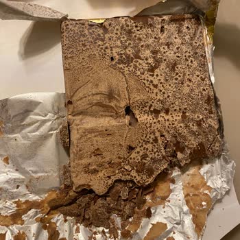 Son Kullanma Tarihi Geçmemiş Ülker Çikolata Bozuk Çıktı, Güvenim Sarsıldı