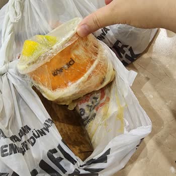 Siparişim Döküldü, Müşteri Hizmetlerinden Çözüm Alamadım