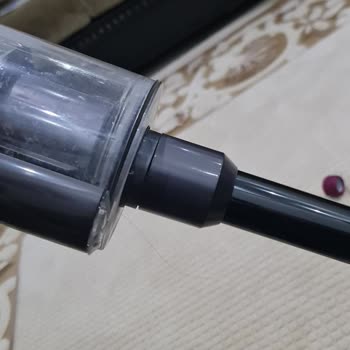 Dyson V15 Süpürgede Gövde Sallanması Ve Güvenlik Endişesi