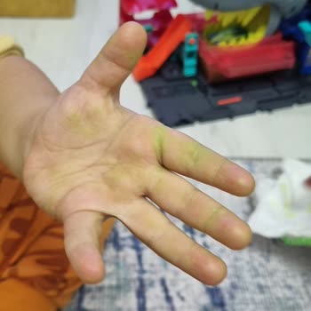 Küçük Arabadaki Boya Sorunu İçin Tüm Seti Göndermem İsteniyor