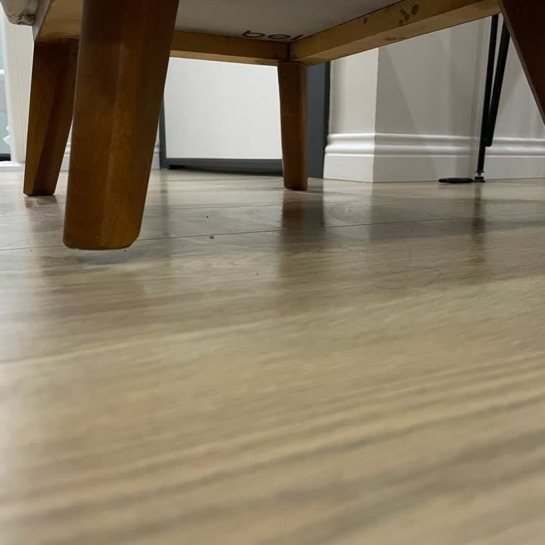 Teslimat Gecikmesi, İletişim Sorunu Ve Defolu Ürün Şikayeti