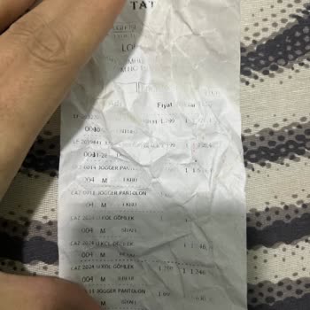 Loft'tan Alınan Pantolonda İlk Yıkamada Renk Solması Ve Deformasyon