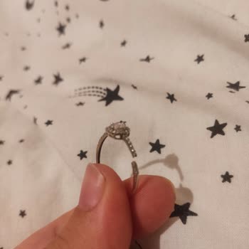 Atasay'dan Aldığım Yüzüğün Taşı Sürekli Düşüyor, Mağduriyetim Giderilmiyor