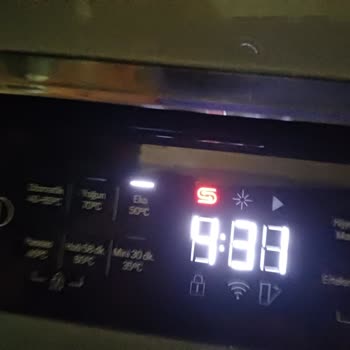 Arçelik Bulaşık Makinesinde Sürekli Yanan Kırmızı Uyarı Işığı Ve Kronik Sorun Şüphesi