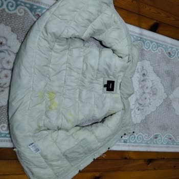 Yıkama Talimatına Uymama Rağmen Şişme Yelekte Sarı Leke Oluştu, Değişim Talebim Cevapsız Kaldı