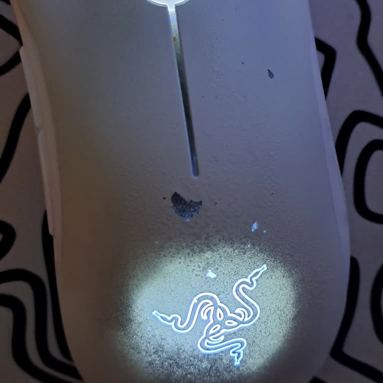 Kısa Sürede Deforme Olan Mouse Hayal Kırıklığı Yarattı