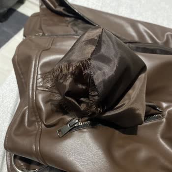 Bir Ayda Deforme Olan Mont Ve Yetersiz Müşteri Desteği