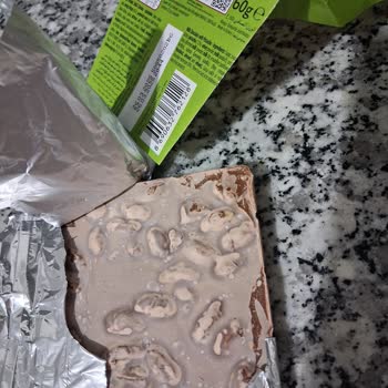 Tarihi Geçmemiş Nestlé Çikolatalarda Bozuk Tat Ve Renk Sorunu