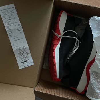 Camper Yeni Alınan Ayakkabıda Taban Çökmesi Ve Çalışan İlgisizliği Mağduriyet Yarattı