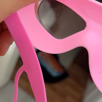 Çizikli Ve Kusurlu Deniz Gözlüğü Yerine Sağlam Ürün İstiyorum