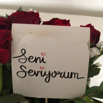 Sipariş Edilen Güller Beklentileri Karşılamadı, Eksik Ve Kalitesiz Ürün Teslimatı