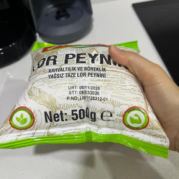 Yelken Marka Lor Peynirlerinde Son Kullanma Tarihi Öncesi Şişkinlik Ve Bozulma