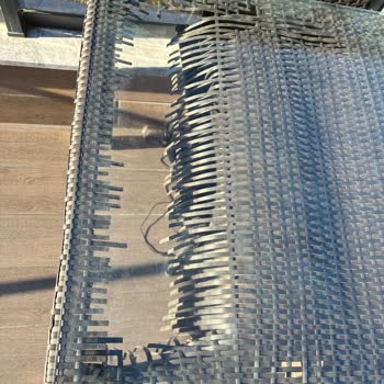 Bahçe Mobilyasının Parçaları Kendi Kendine Koptu, Garanti Kapsamında Çözüm Sunulmadı