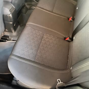 Garenta Kötü Kokulu Ve Pis Araç Nedeniyle Çocuğumla Yola Çıkamadım Mağduriyetim Giderilmedi