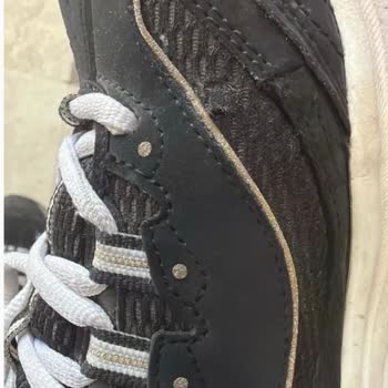 Skechers Ayakkabıda 6 Ayda Yırtılma Ve Olumsuz İnceleme Sonucu Mağduriyeti