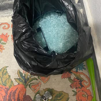 Duşakabin Camının Kendiliğinden Patlaması Ve Güvenlik Endişesi