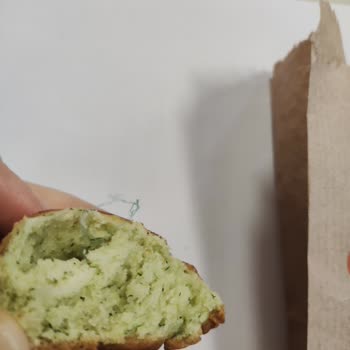 Güneli Fırın Dereotlu Poğaçada Temizlik Bezi Veya Benzeri Ürün Kalıntıları Çıktı!