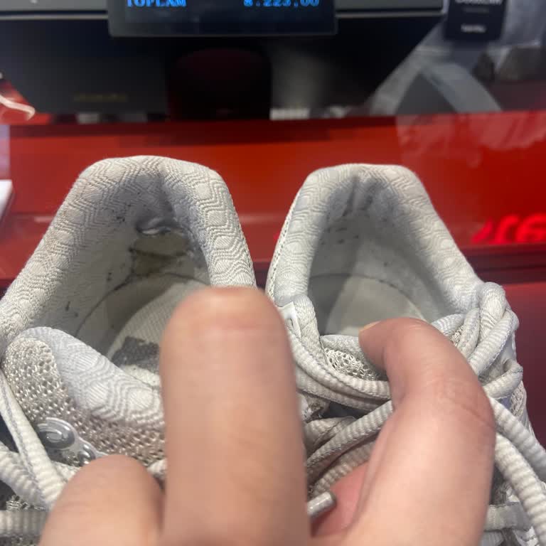 İki Yıl Garantili Ayakkabı Kısa Sürede Yırtıldı, İade Talebim Reddedildi