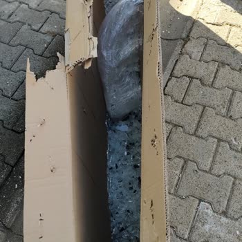 Sürat Kargo Sürekli Hasarlı Teslimat Ve Dikkatsiz Hizmet!