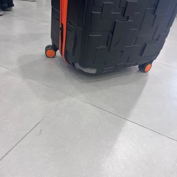 Pegasus Valizim Uçuş Sonrası Kırık Teslim Edildi, Mağduriyetim Giderilmiyor