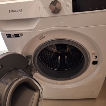 Kurutmalı Çamaşır Makinesinde Conta Parçalanması Nedeniyle Kullanım Sorunu