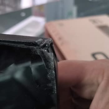 Kırık Ve Farklı Model Televizyonun İadesi Reddedildi