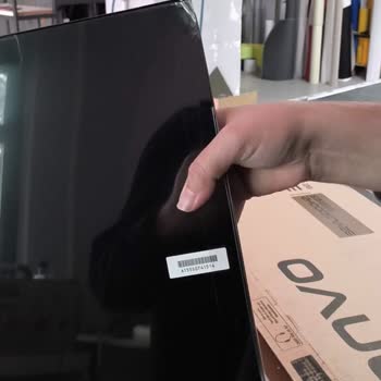 Kırık Ve Farklı Model Televizyonun İadesi Reddedildi