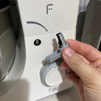 Fakir Arya Stand Mixer Kaldırma Kolu Garanti Kapsamında Değiştirilmedi