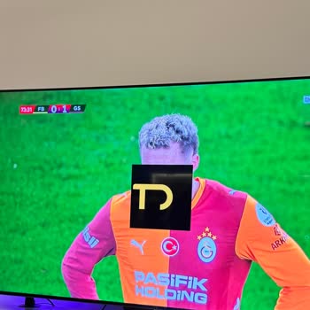 Fenerbahçe-Galatasaray Derbisinde Tod TV Yayın Donmaları Nedeniyle Maç Keyfi Kaçtı