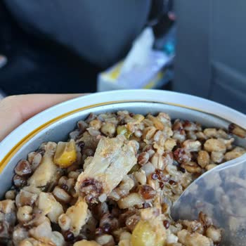 Burcu Gıda 4 Tahıllı Tavuk Salatası Konservesinde Kemik Sorunu