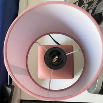 Siparişimdeki Abajur Eksik Parça İle Gönderildi, Çözüm Sunulmuyor