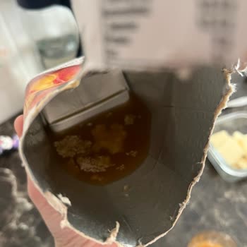 Çocuğum İçin Aldığım Meyve Suyunda Küf Çıktı, Sağlığımız Tehlikeye Girdi