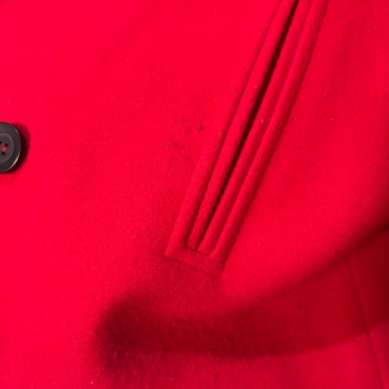 Koton Kaban İlk Giyişte Tüylenme Sorunu Yaşattı