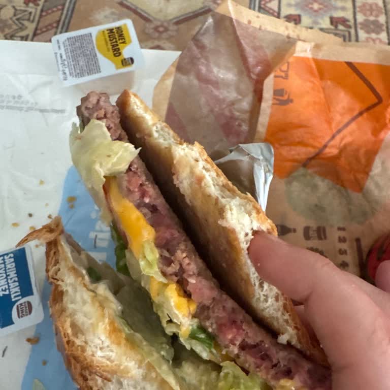 Siparişimde Köfte Yerine Çiğ Köfte Konulması Ve Destek Alamama Mağduriyeti